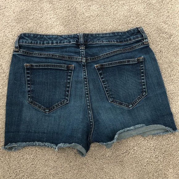 Gap high rise cut off shorts - Picture 2 of 2